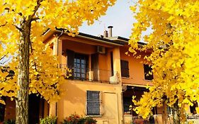 B&B Mo Va La
